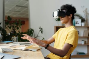 Pasirinkite geriausius 65 colių Samsung televizorius ir atnaujinkite savo namų kino patirtį