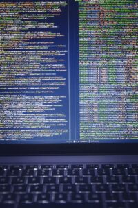 Python dataclasses: struktūrizuoti duomenys