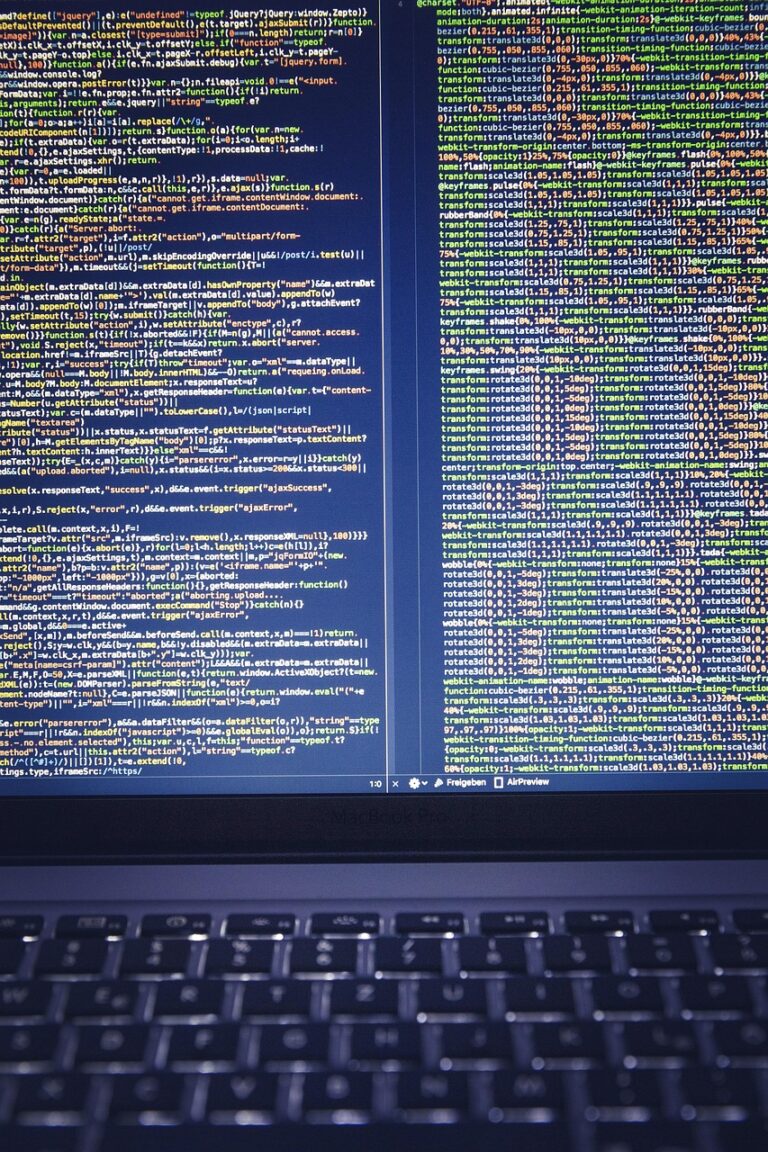 Python dataclasses: struktūrizuoti duomenys