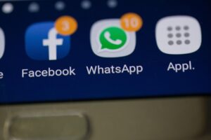 Facebook Messenger prieš WhatsApp privatumo palyginimas