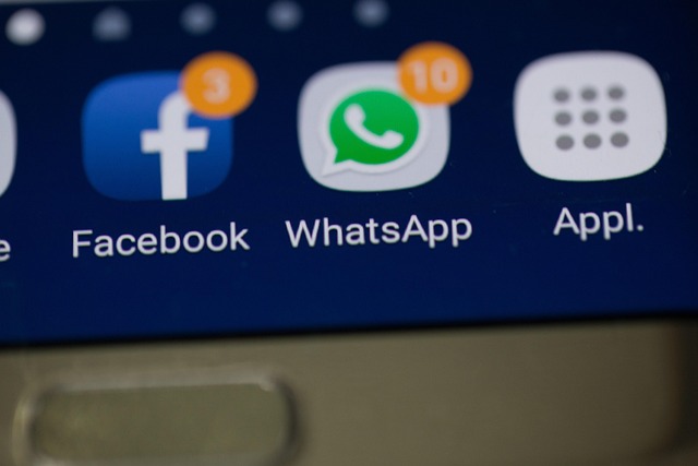 Facebook Messenger prieš WhatsApp privatumo palyginimas