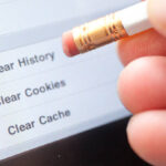 Naršymo istorijos trynimas telefone ar tai tikrai efektyvu?