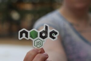 Node.js hostingas Lietuvoje: geriausios paslaugos