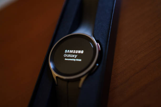Samsung laikrodžių WearOS sistema privalumai ir trūkumai
