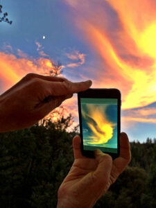 Šiaurės pašvaistės fotografavimas išmaniuoju telefonu
