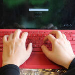 Valtio ir Jotai: Reakcijos būsenos atomai