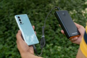 Anker 737 vs Ugreen Nexode powerbank