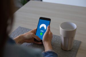 Kaip nustatyti VPN į namų tinklą