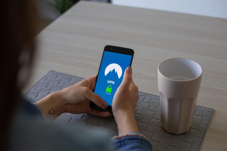 Kaip nustatyti VPN į namų tinklą