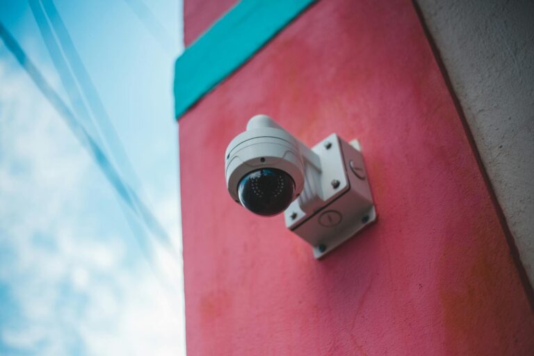 Kaip pasidaryti CCTV sistemą namams