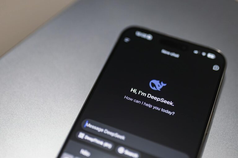 Kaip sukurti asmeninį AI chatbot’ą su Ollama