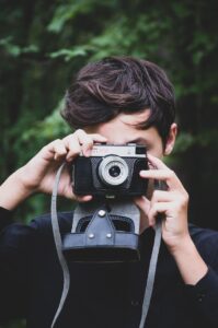 Fotoaparato objektyvas neaštriai fotografuoja: priežastys, diagnostika ir kada verta kreiptis į remonto meistrą Vilniuje