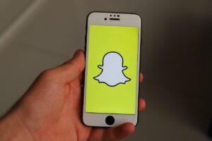 TikTok algoritmas 2026: kaip pasiekti daugiau žmonių