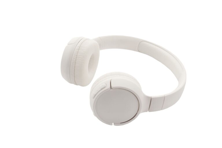 Tinnitus ir triukšmo mažinimas ausinėmis