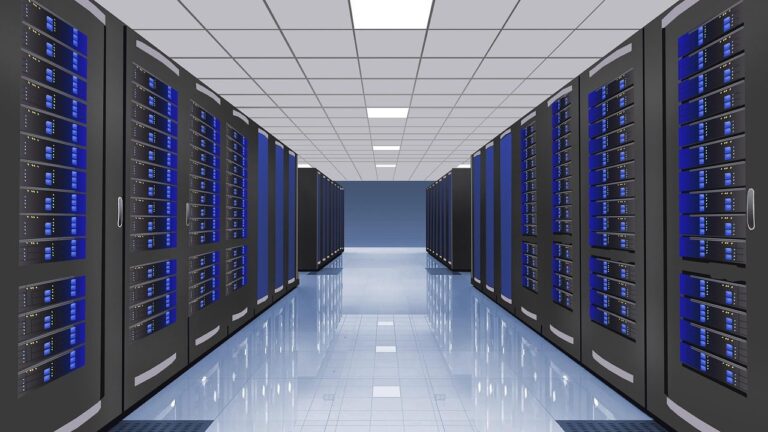 Rusija nepasirengė duomenų centrų karui: per kelias dienas smogta trims Yandex centrams